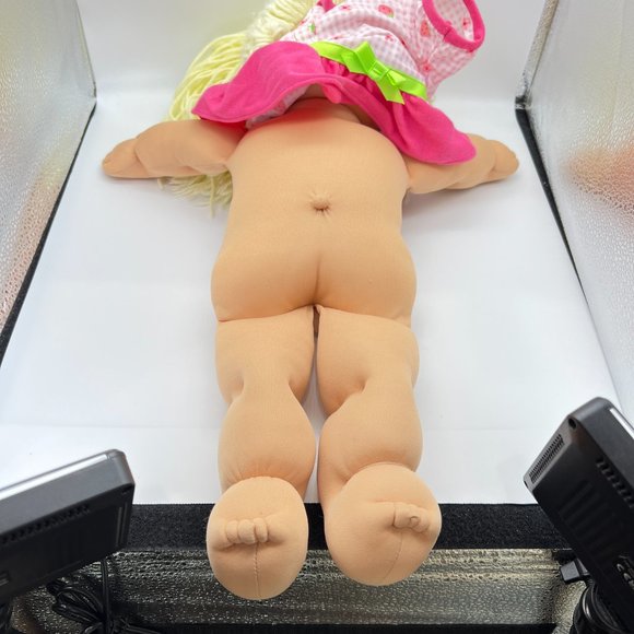 Cabbage Patch Kids Doll 1985 Girl 16” Lemon Hair Green Eyes Head Mold 4 - Picture 7 of 14